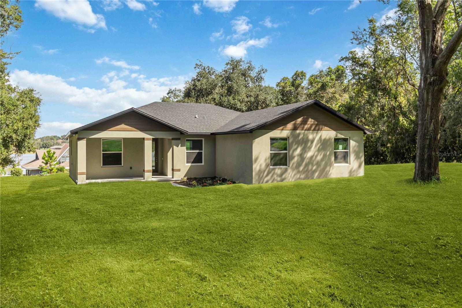 11110 Oleander Drive, FL