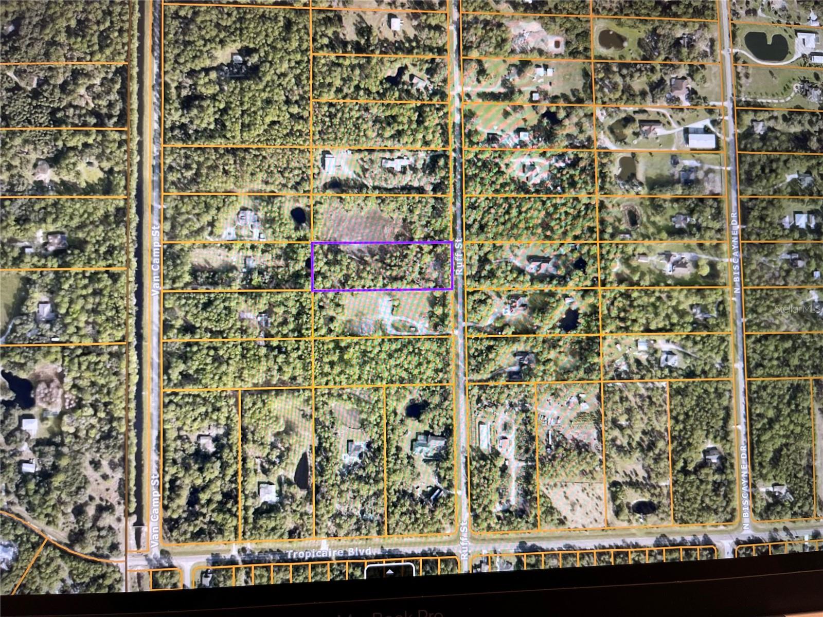 Ruff Street, FL