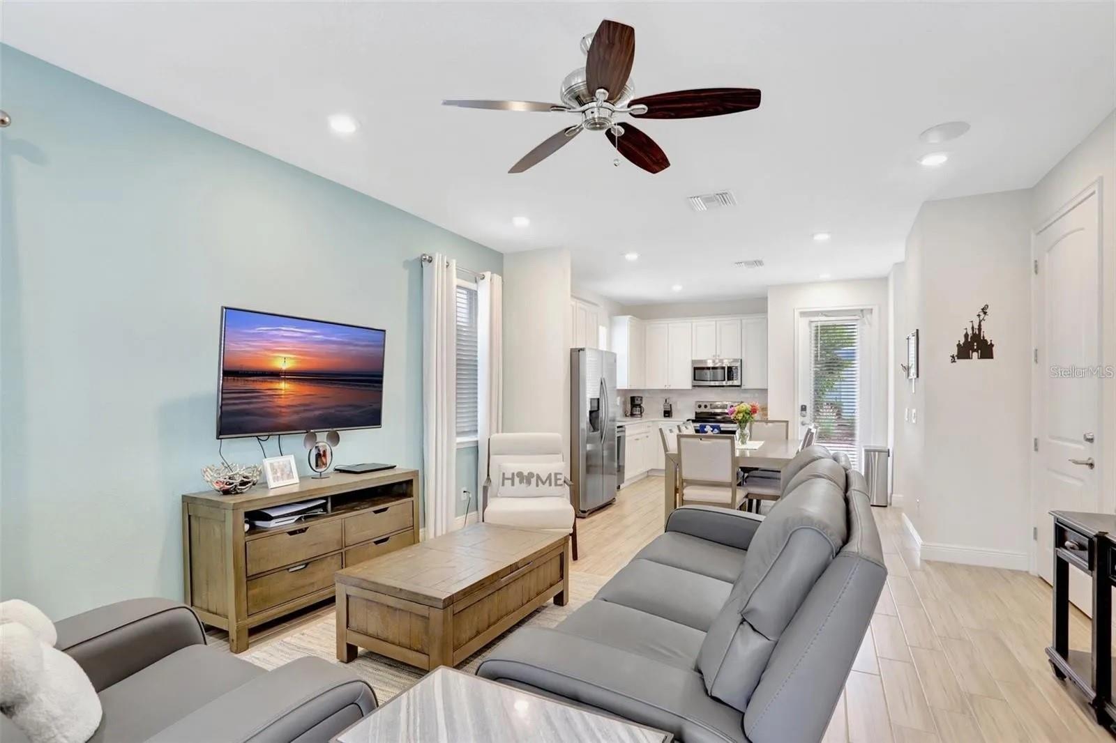 8044 Lost Shaker Lane, FL