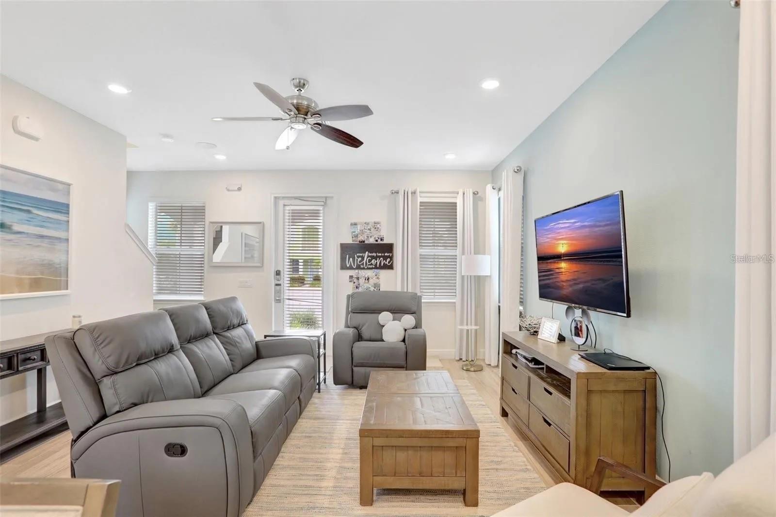 8044 Lost Shaker Lane, FL