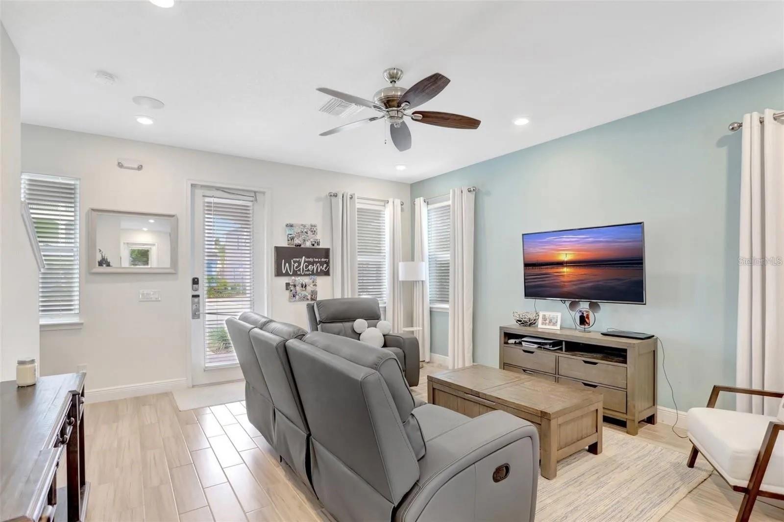 8044 Lost Shaker Lane, FL