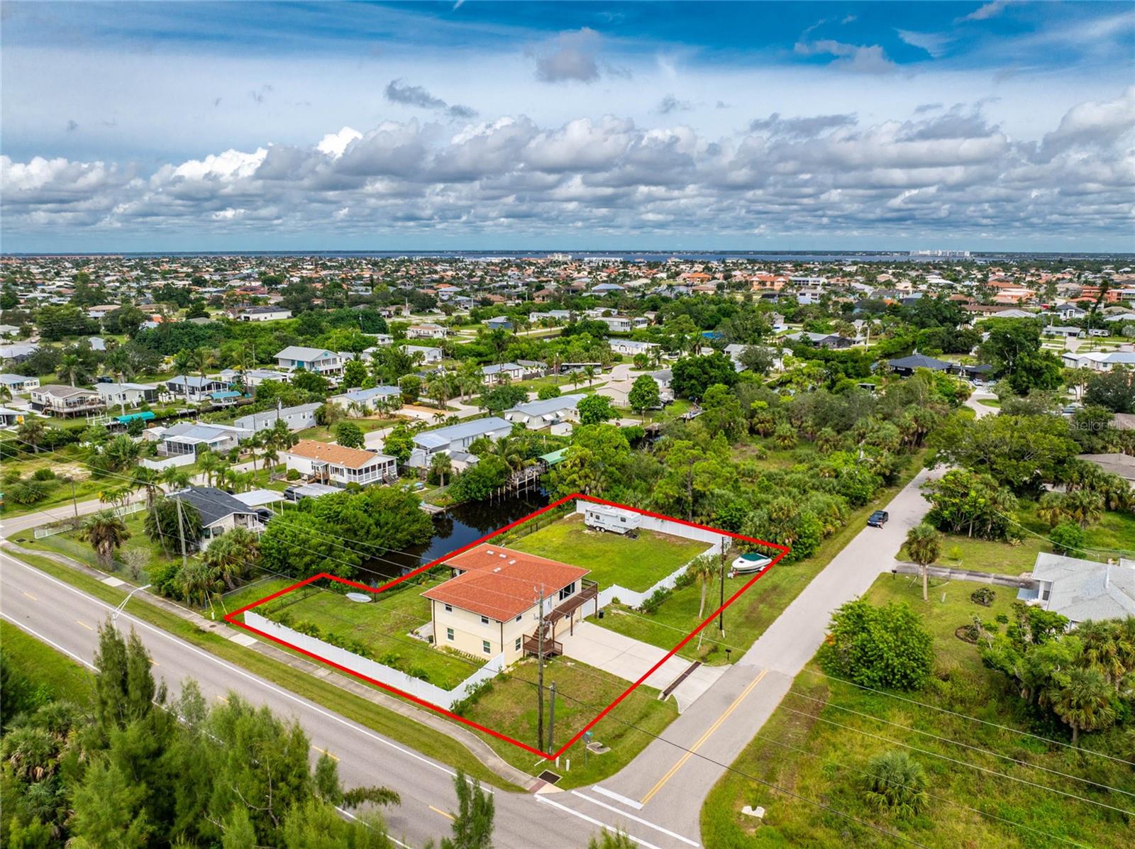 3129 Banyan Way, FL