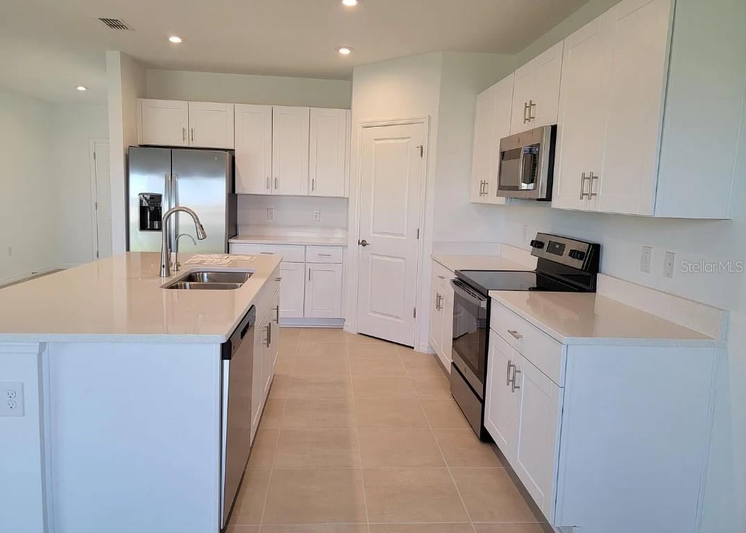 216 Aquamarine Lane, FL