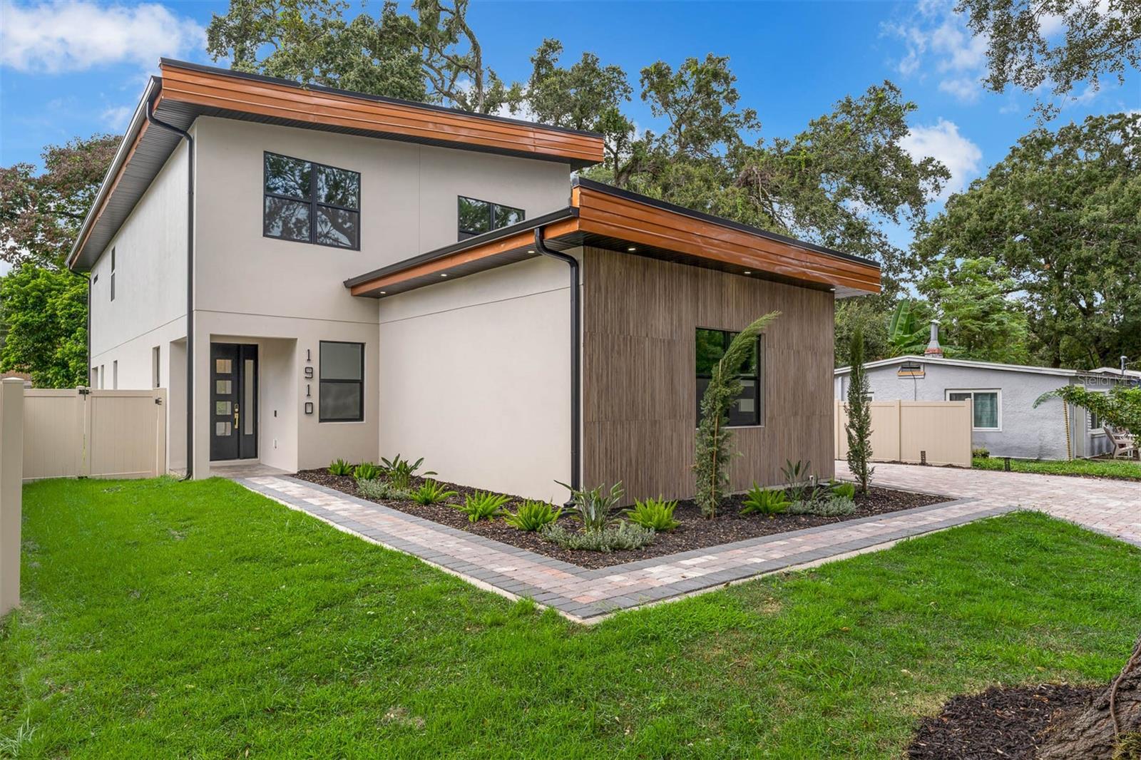 1910 Cloverlawn Avenue, FL