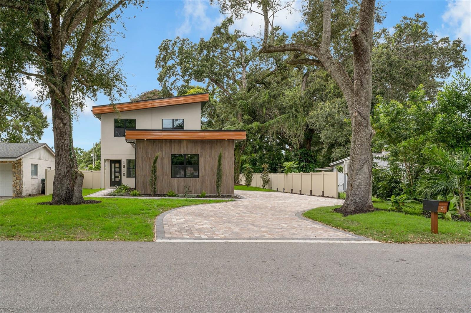 1910 Cloverlawn Avenue, FL