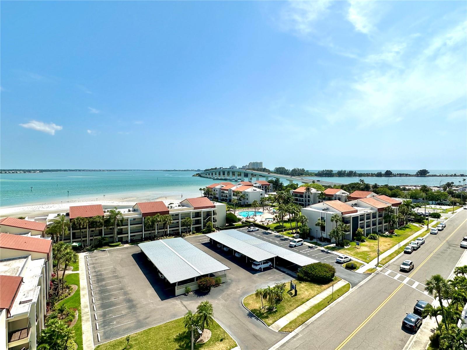 855 Bayway Boulevard, FL