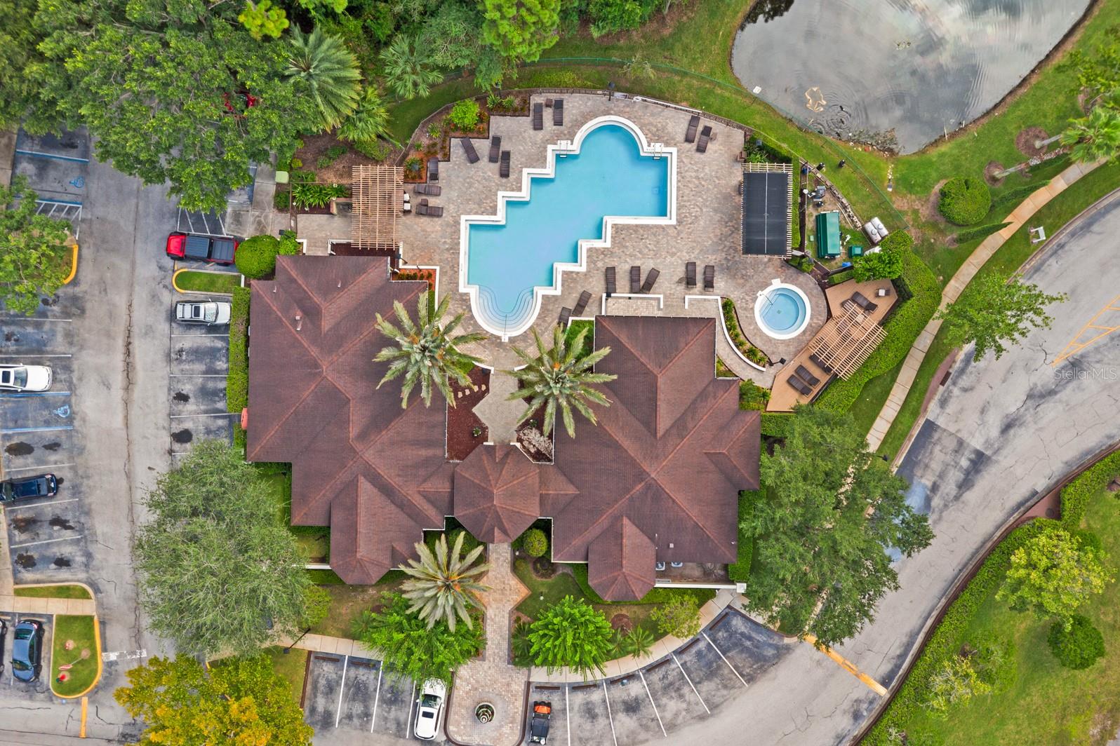 724 Crest Pines Drive, FL
