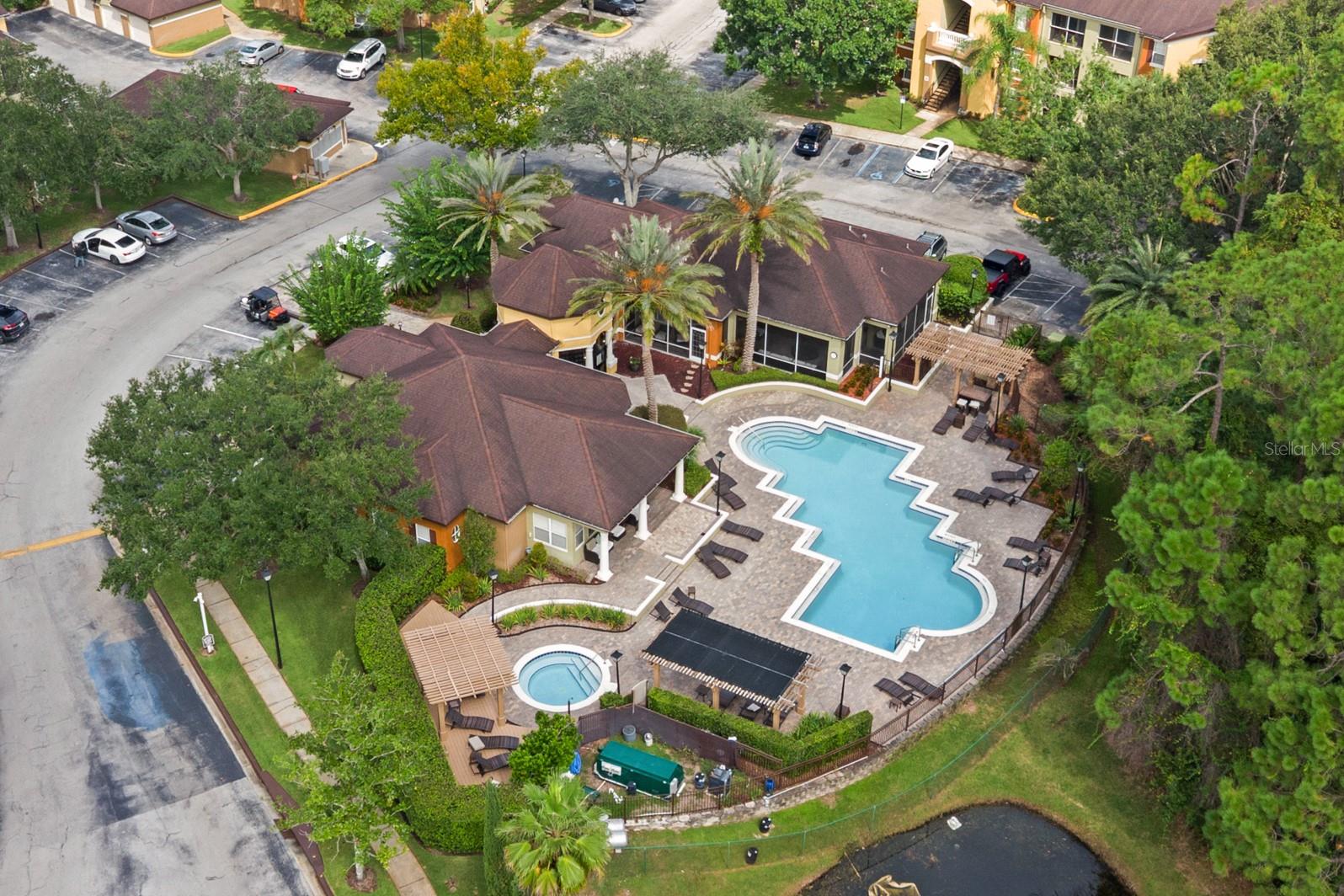 724 Crest Pines Drive, FL