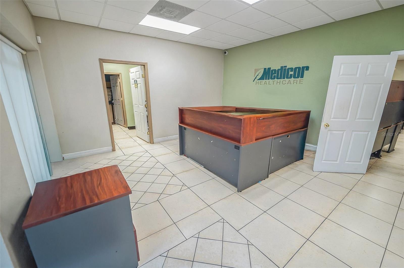 3403 Waters Avenue, FL