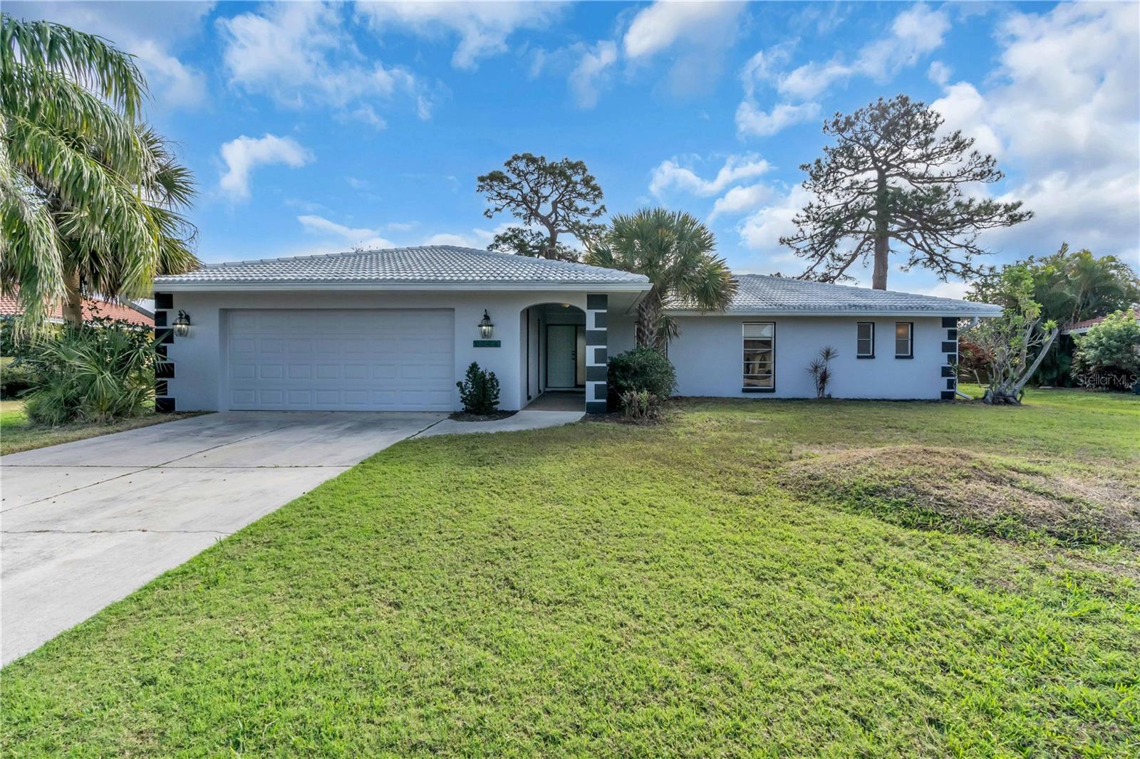 2544 Carlisle Place, FL