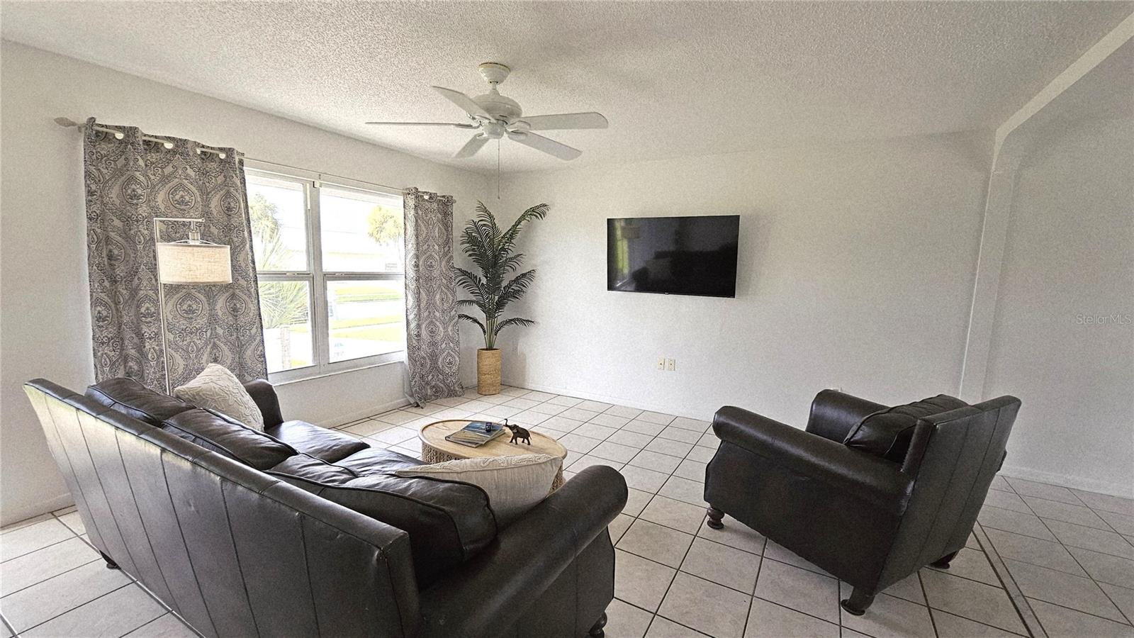 13398 Ballon Avenue, FL