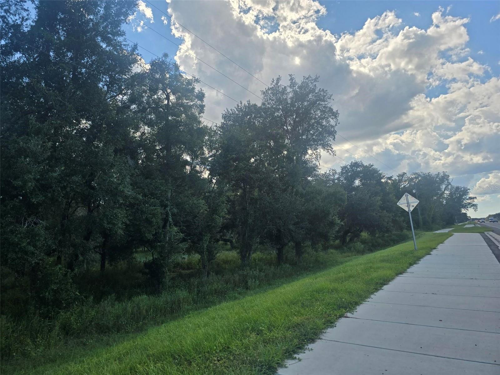 000 Cortez Boulevard, FL