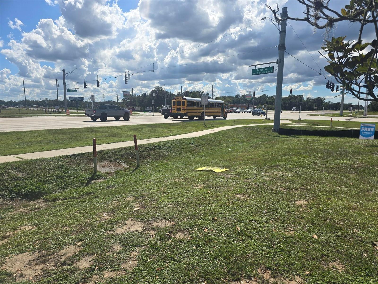000 Cortez Boulevard, FL