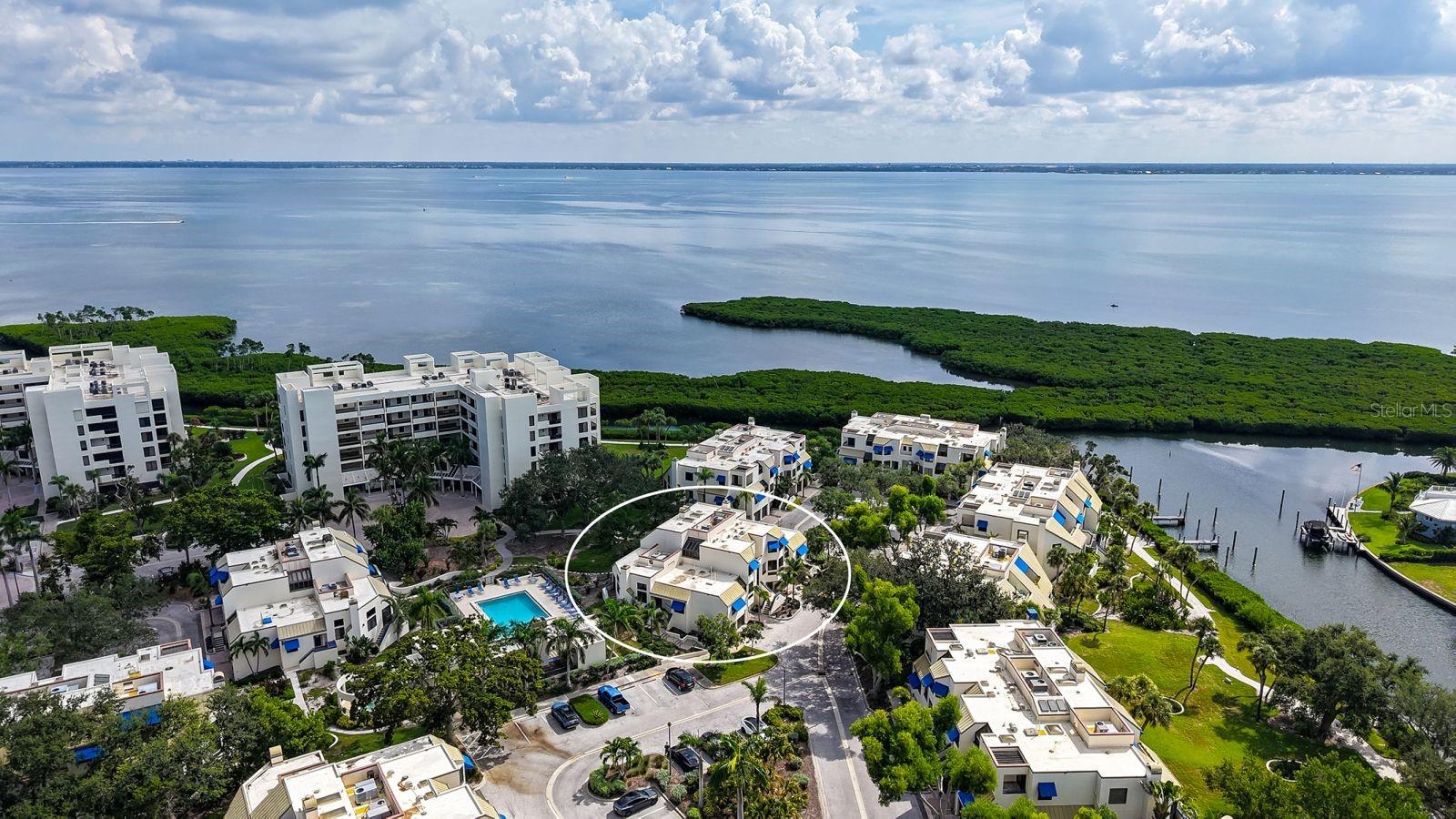 1922 Harbourside Drive, FL