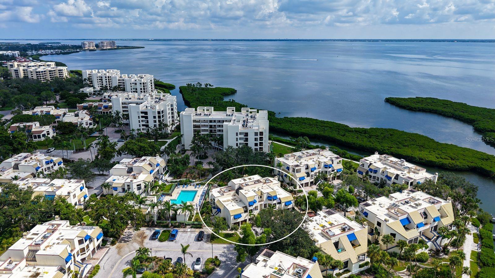1922 Harbourside Drive, FL