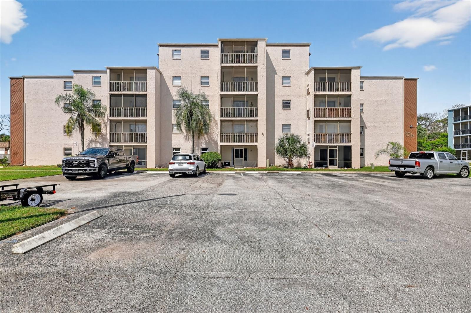 5541 Bay Boulevard, FL