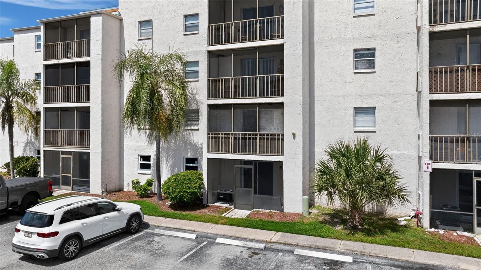 5541 Bay Boulevard, FL
