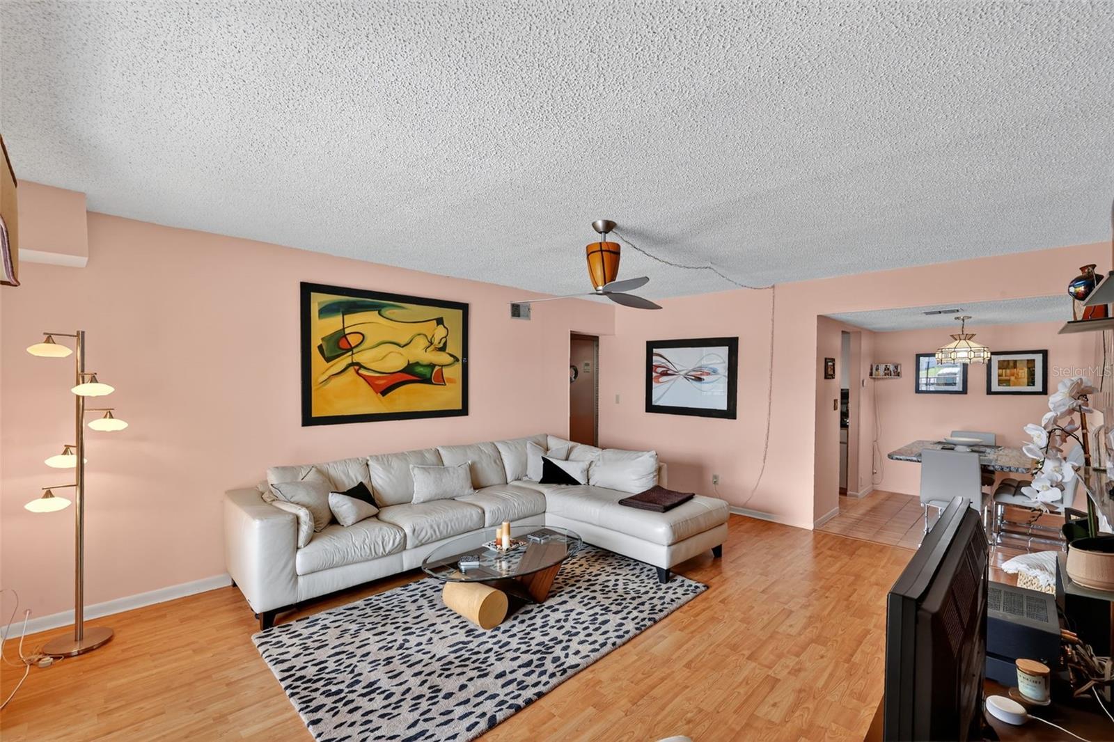5541 Bay Boulevard, FL