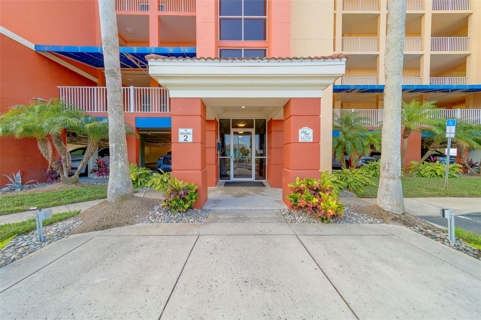 16700 Gulf Boulevard, FL