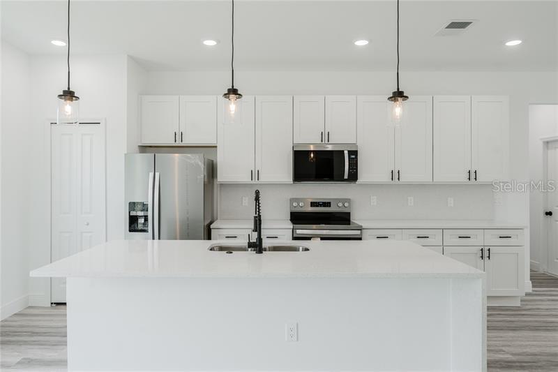 16204 27th Terrace Road, FL