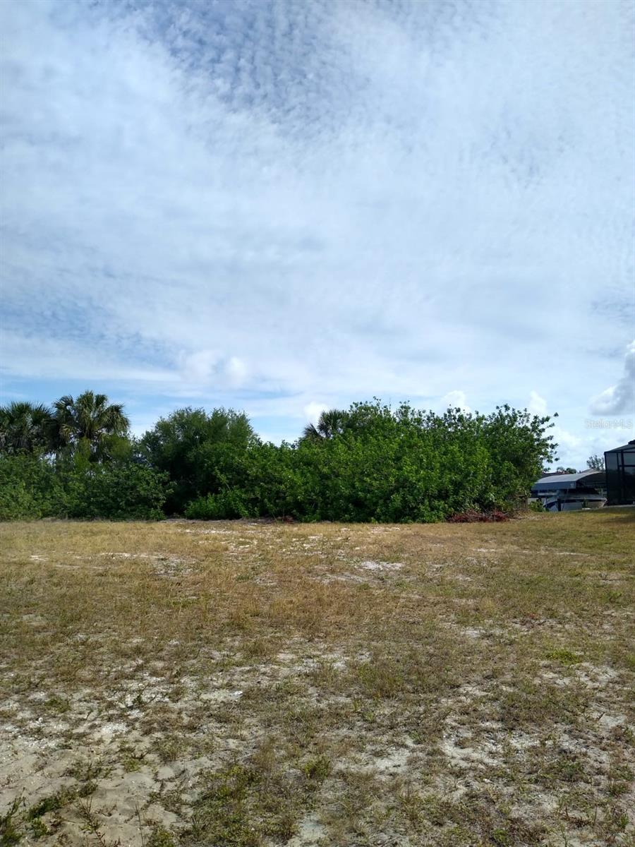 4221 20th Terrace, FL