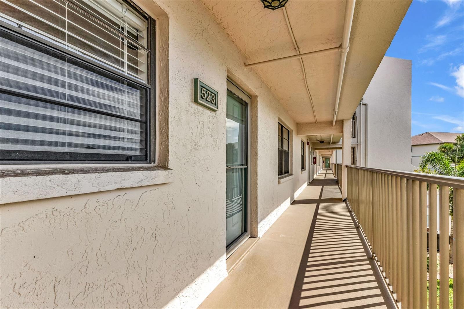 175 Kings Highway, FL
