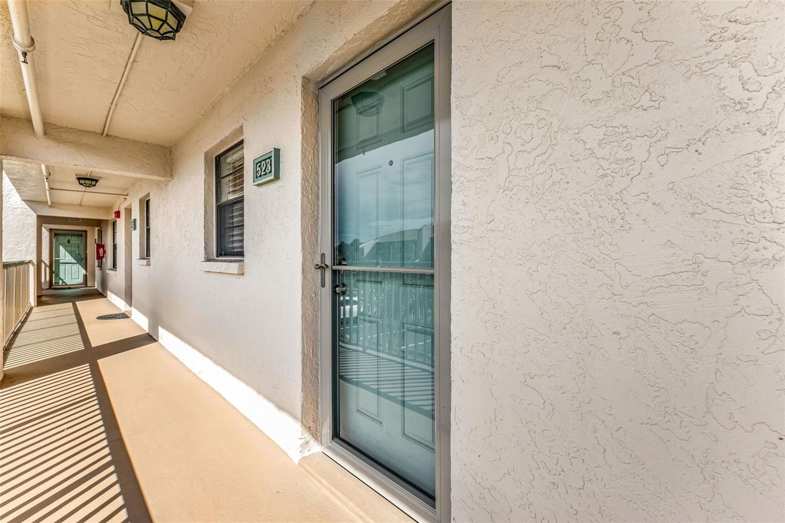 175 Kings Highway, FL