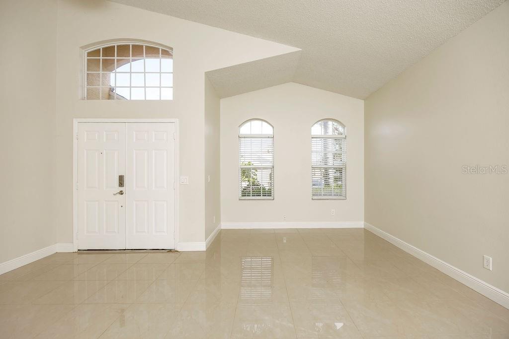 13230 Luxbury Loop, FL