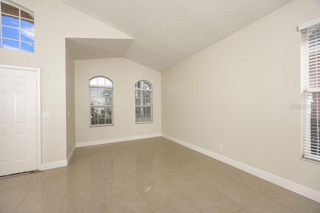 13230 Luxbury Loop, FL