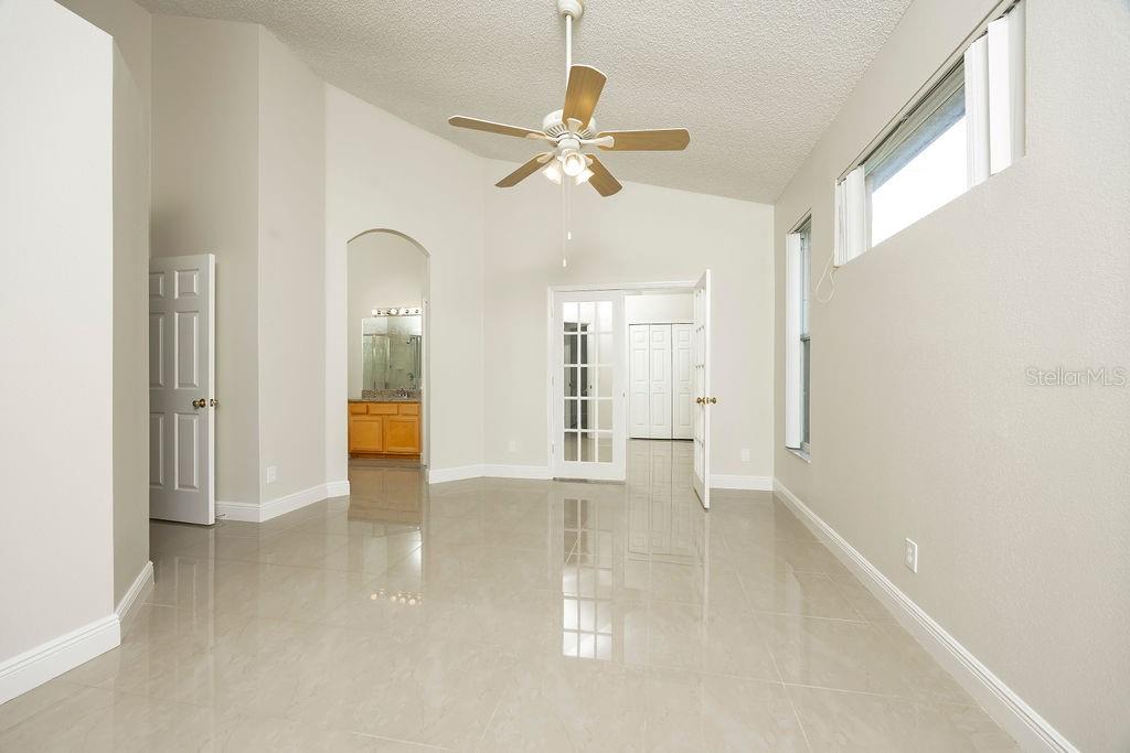 13230 Luxbury Loop, FL