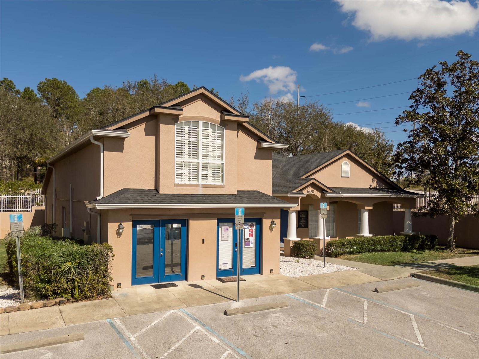 600 N Highway 27, FL