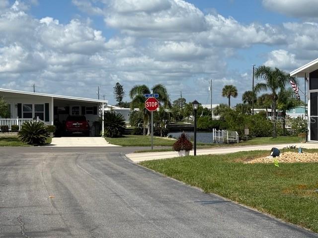 675 Alvarado, FL