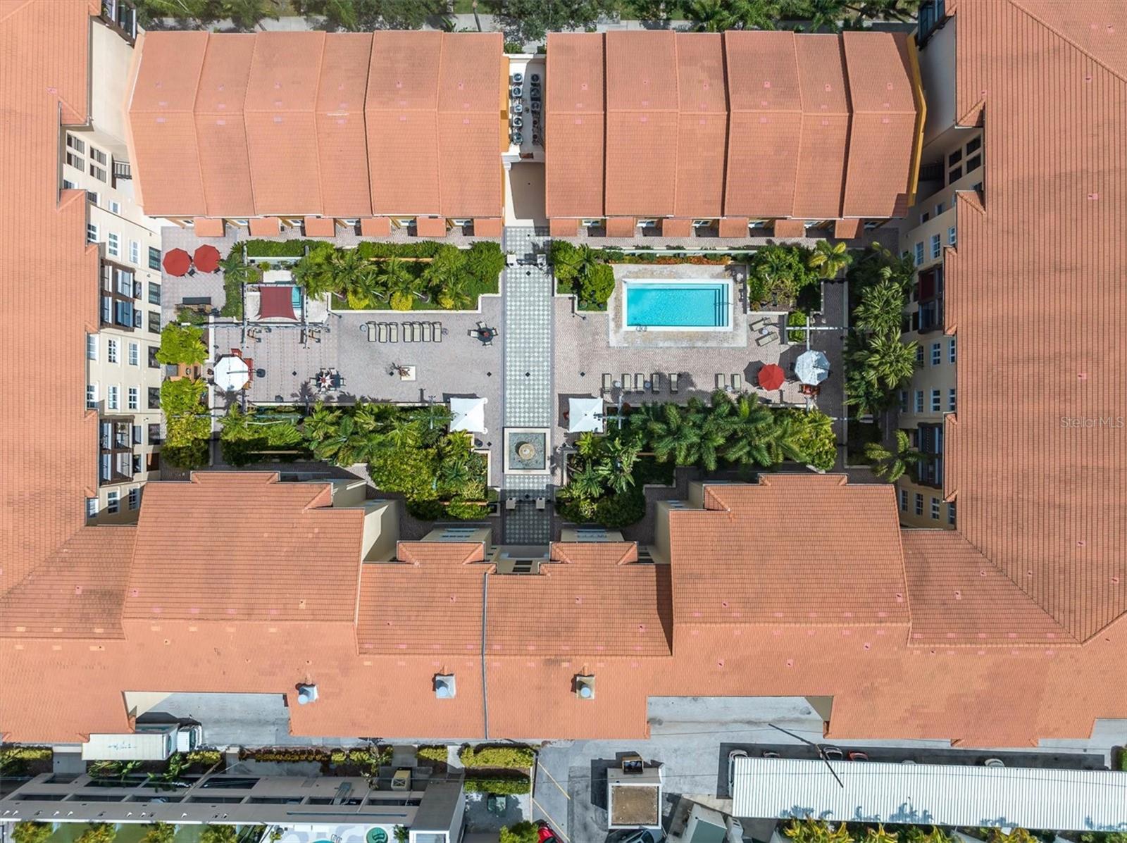 100 4th Avenue, FL