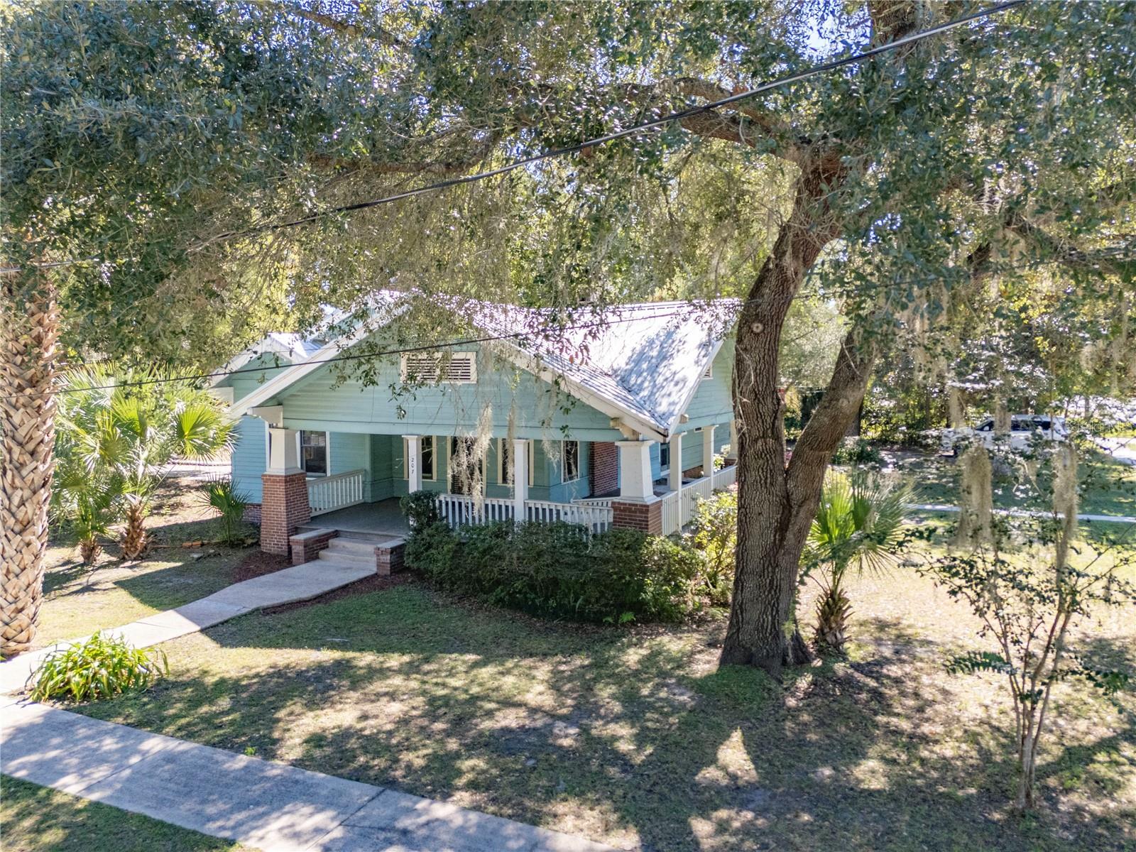 207 1st Avenue, FL
