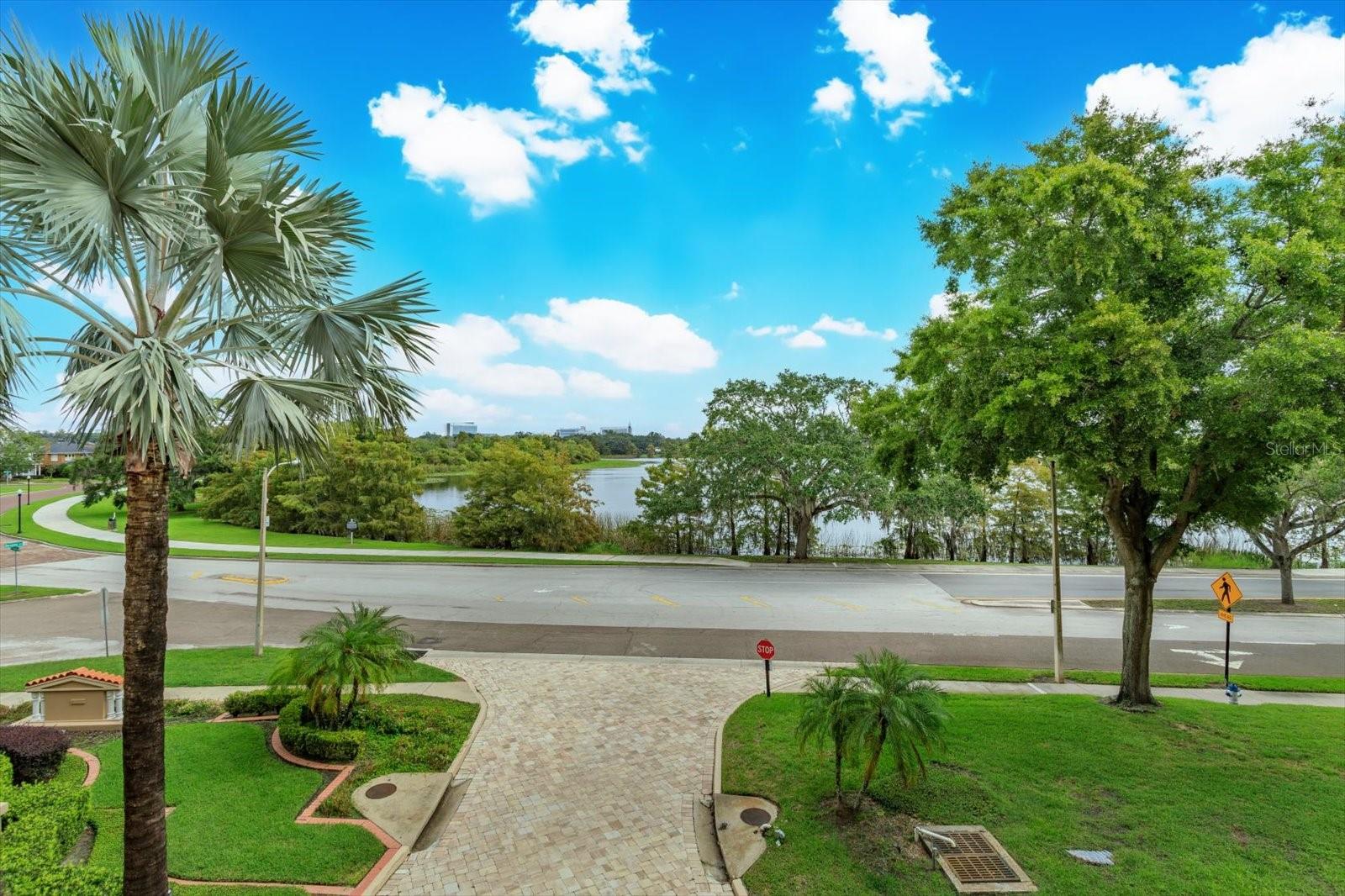 1110 Ivanhoe Boulevard, FL