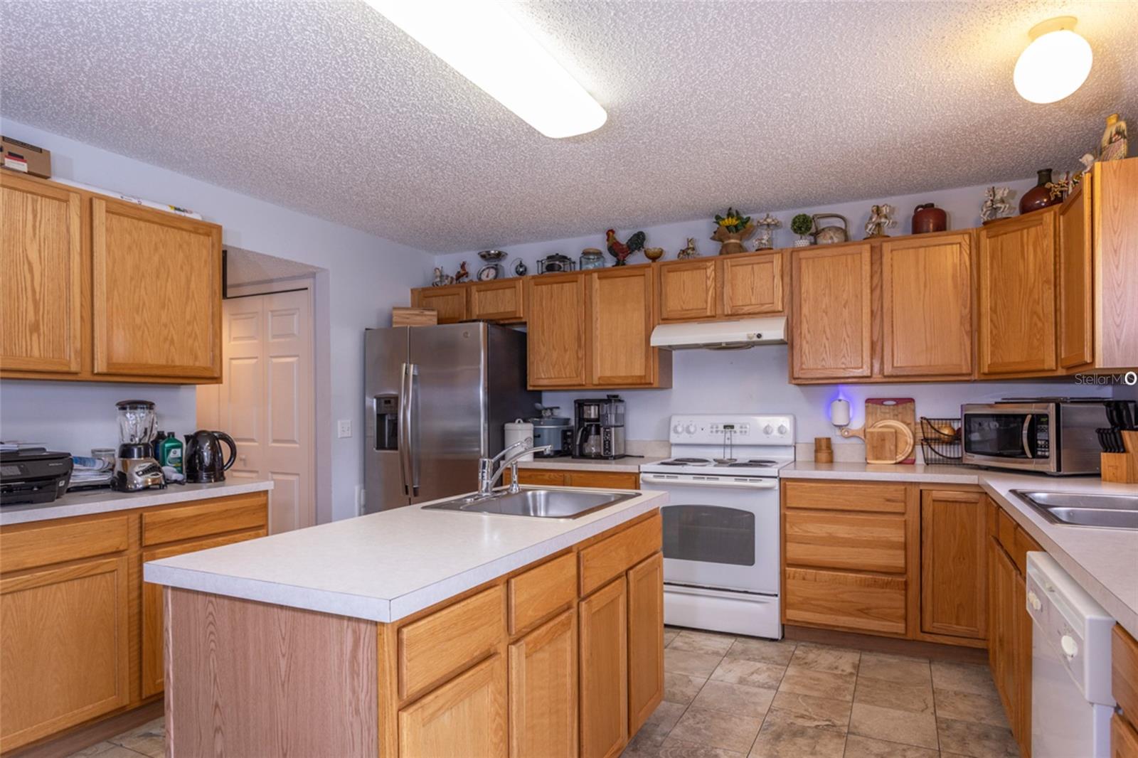 1 Pineland Lane, FL