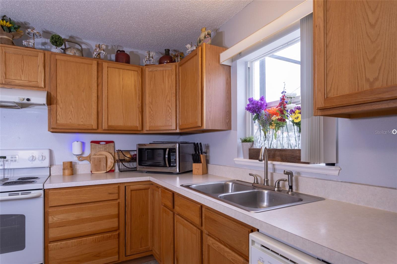 1 Pineland Lane, FL