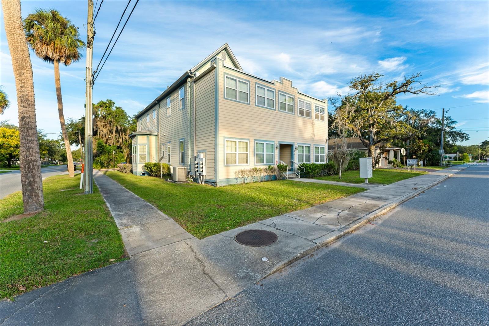 22 Clyde Avenue, FL