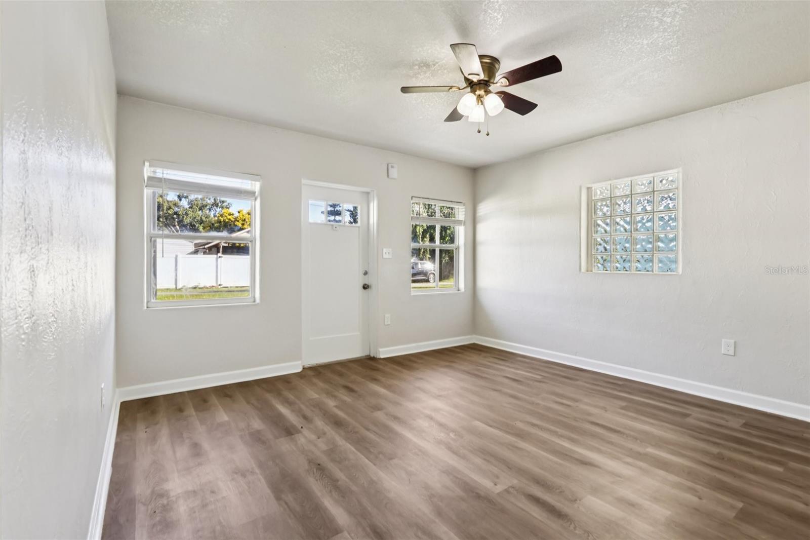 2620 Hawthorne Street, FL
