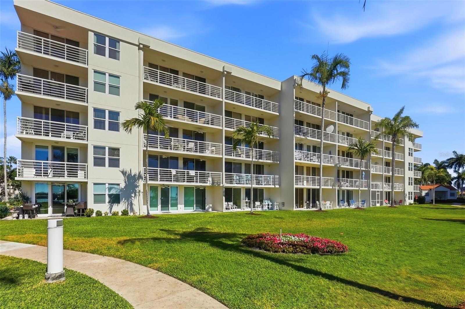 6021 Bahia Del Mar Circle, FL