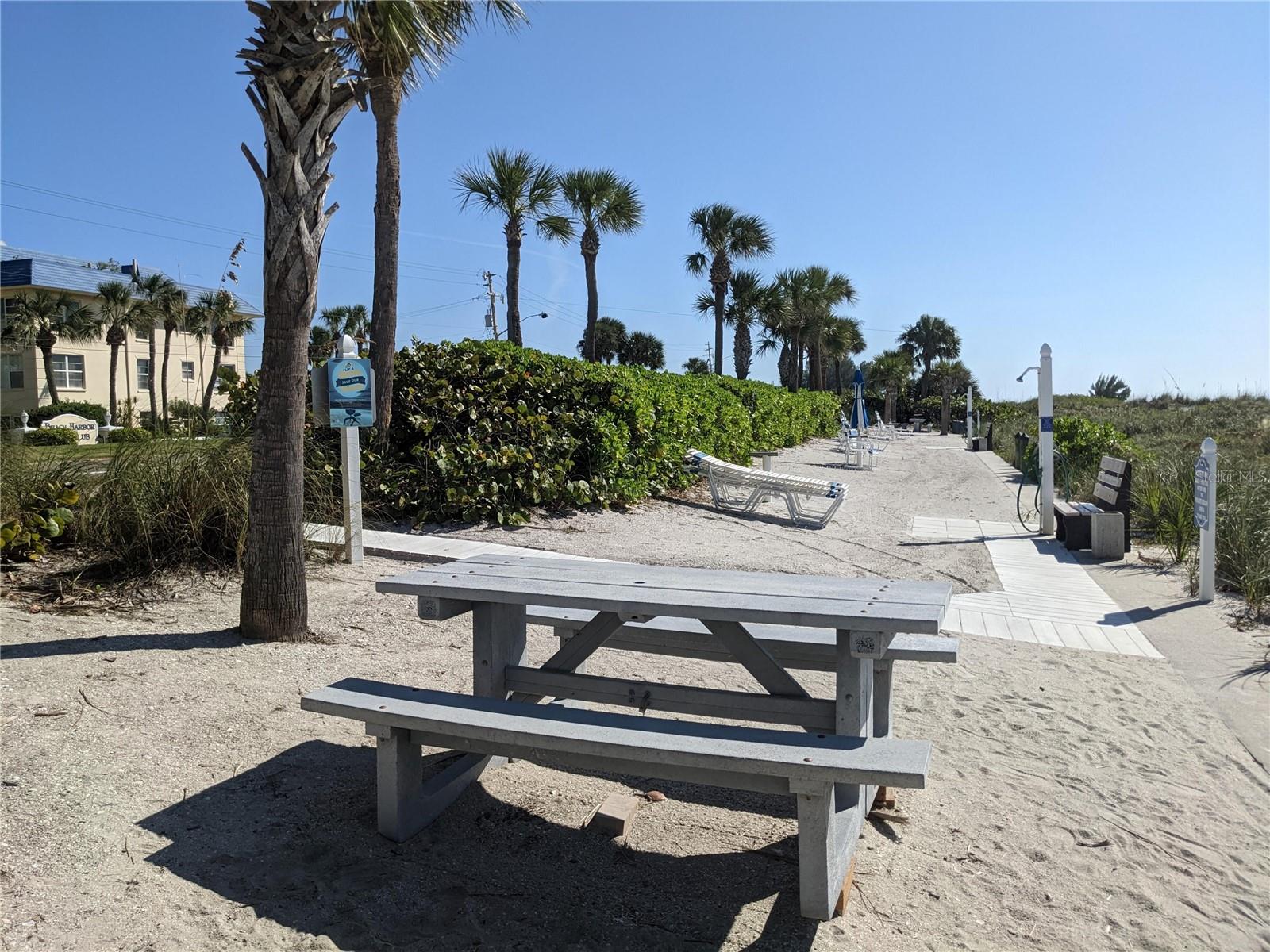 3806 Gulf Of Mexico Drive, FL