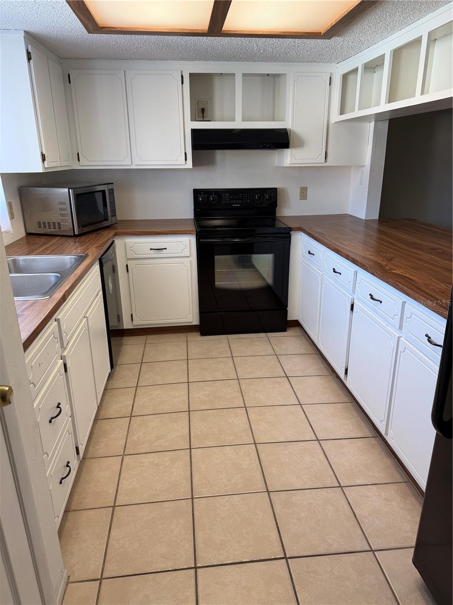9980 Eagles Point Circle, FL