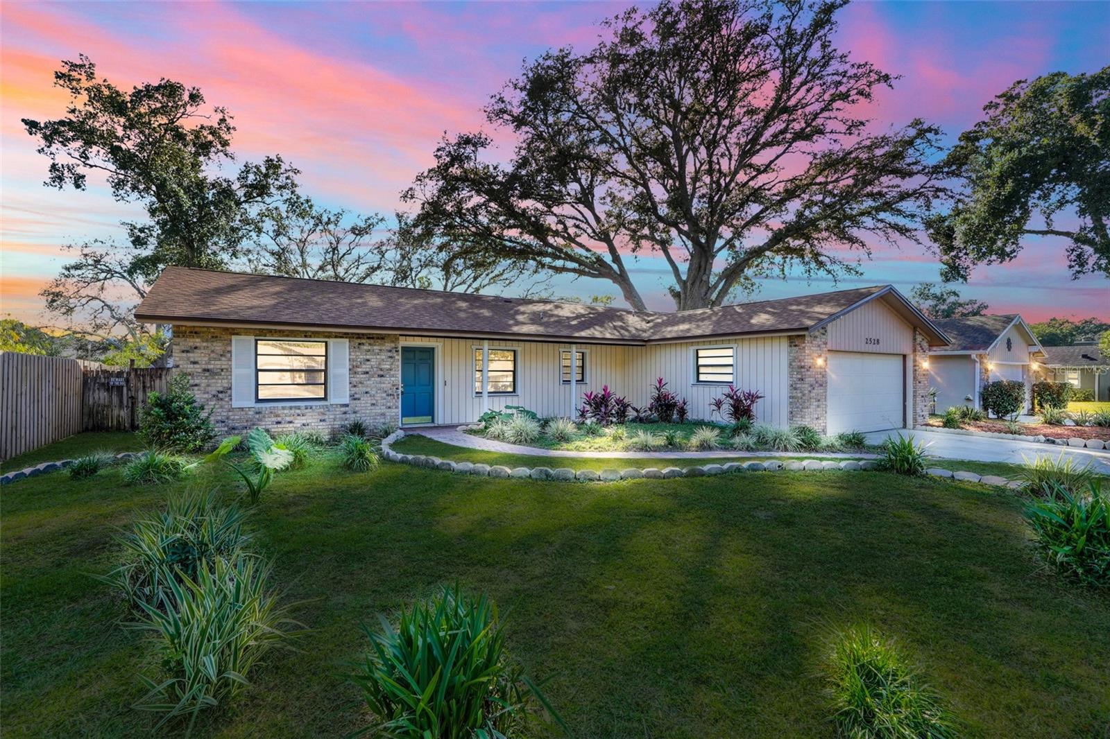 2528 Canterclub Trail, FL