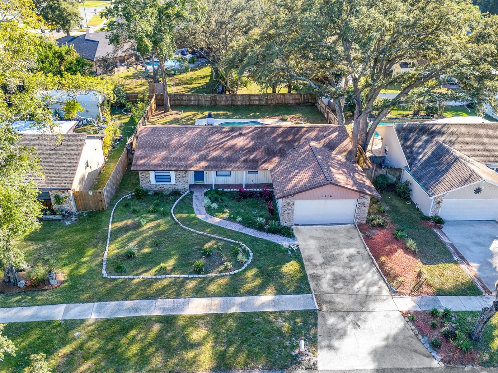 2528 Canterclub Trail, FL