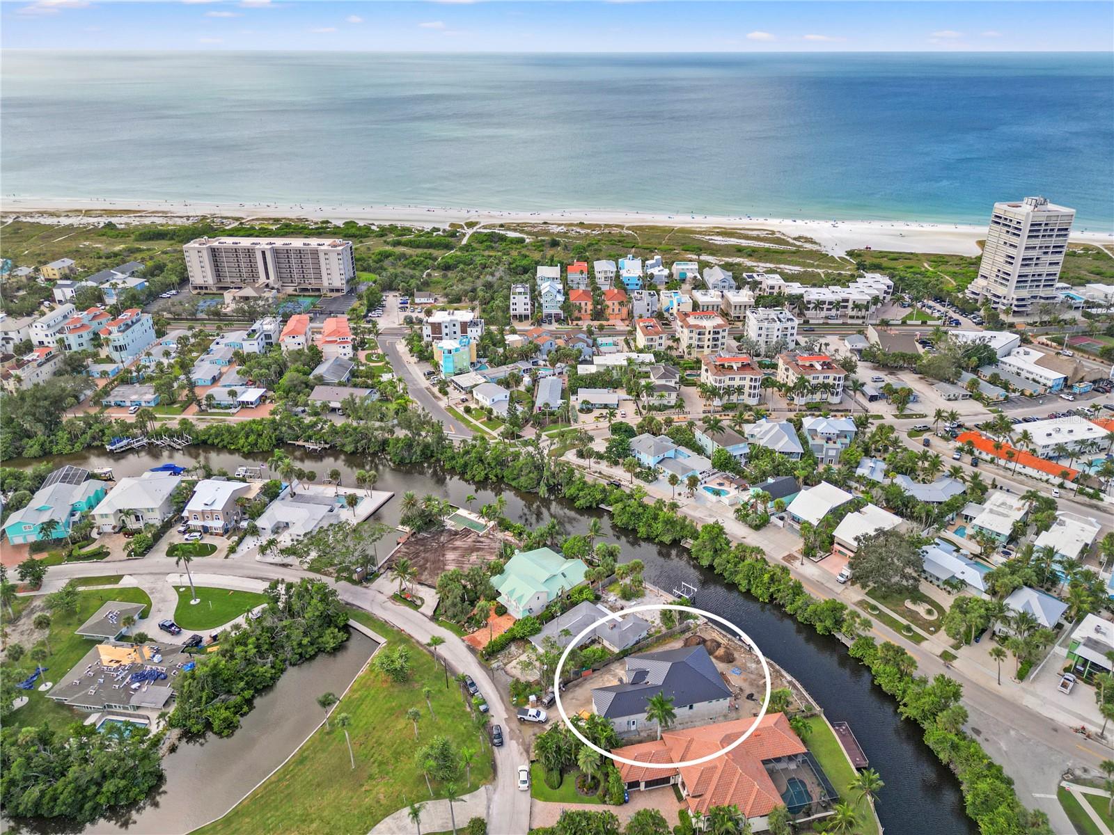 276 Island Circle, FL