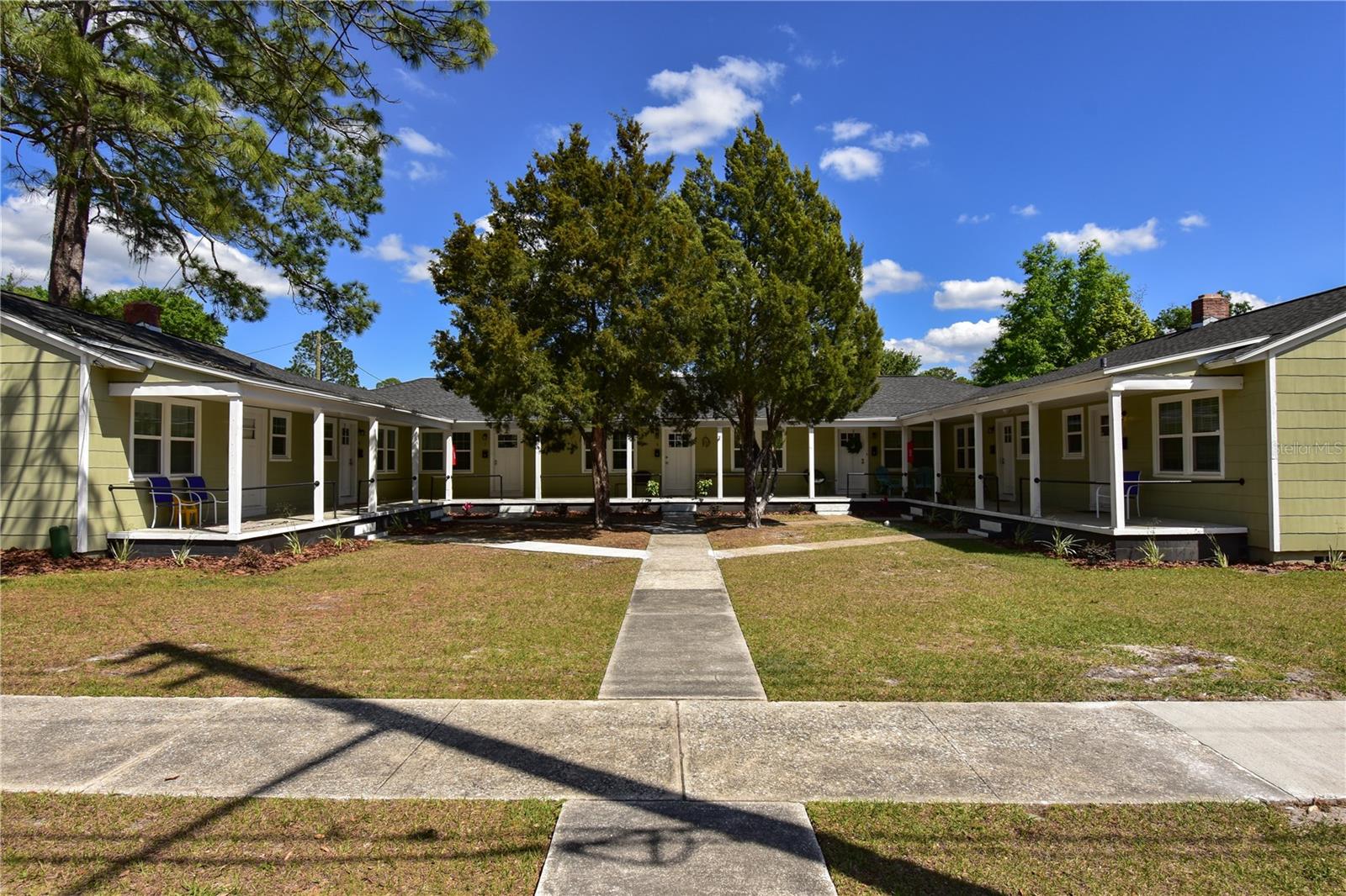 1028 3rd Avenue, FL