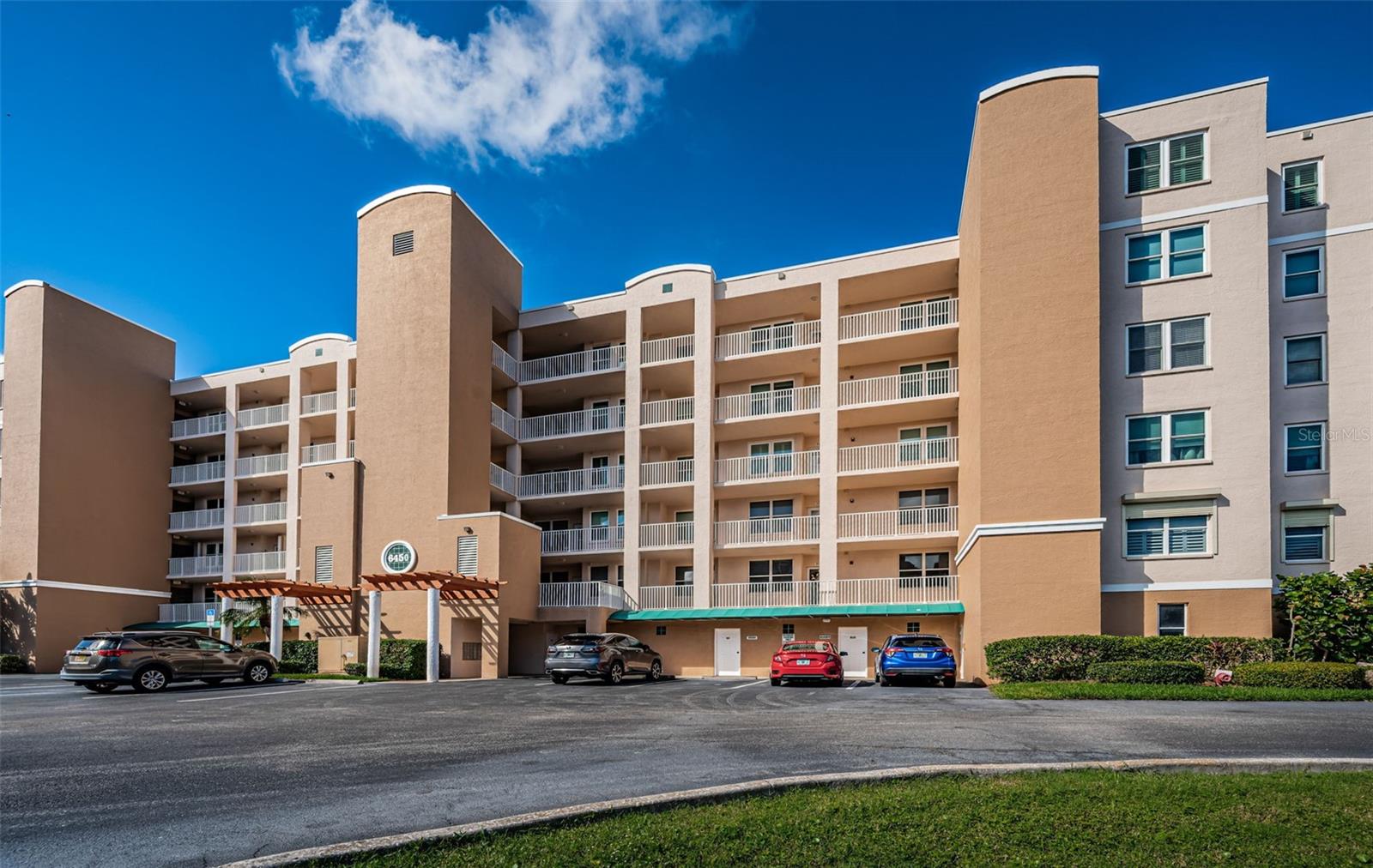 6450 Shoreline Drive, FL