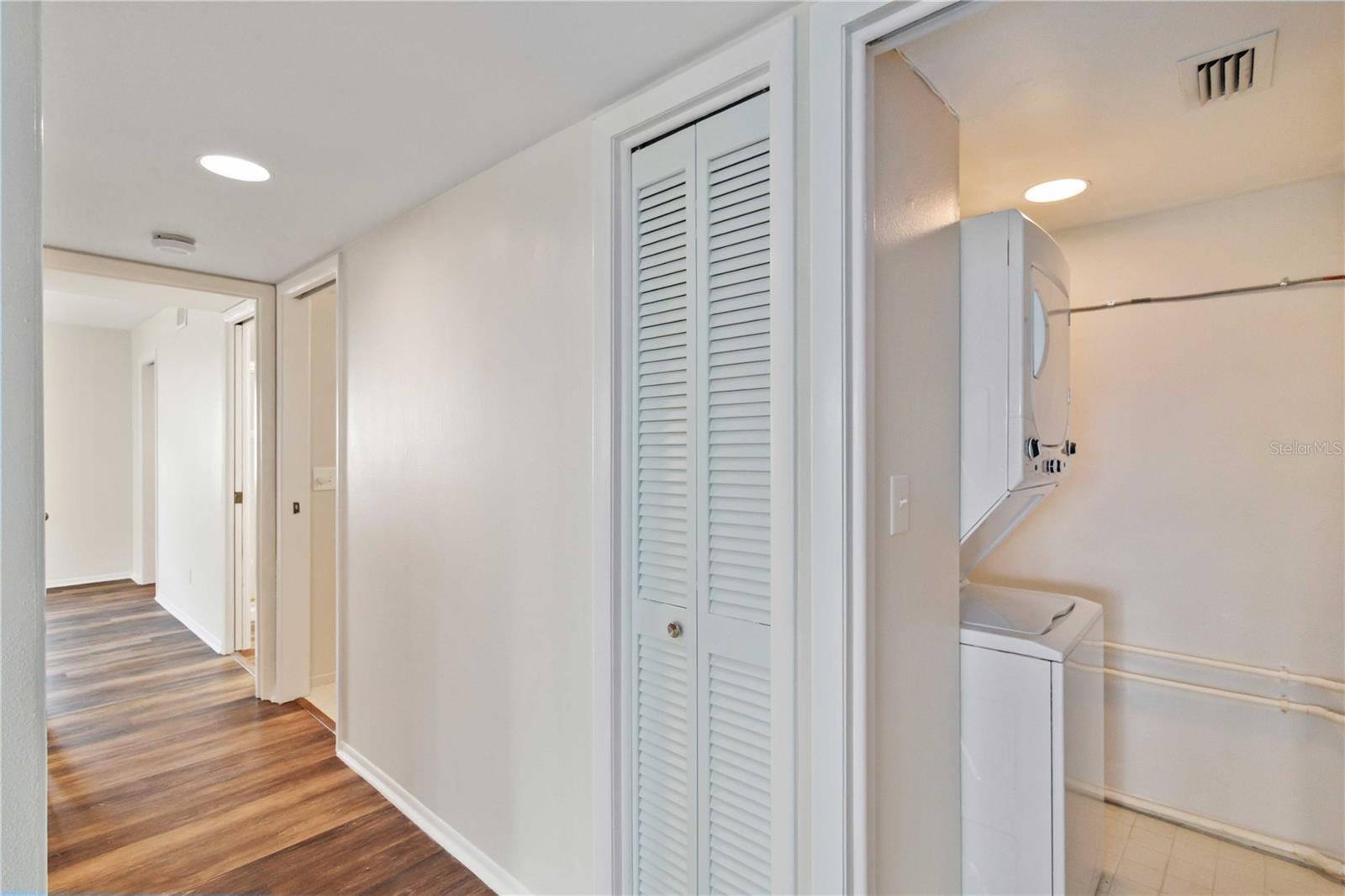 808 Capri Isles Boulevard, FL