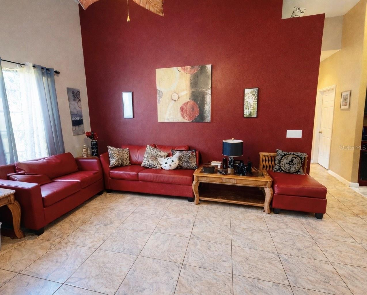 2082 Island Walk Drive, FL