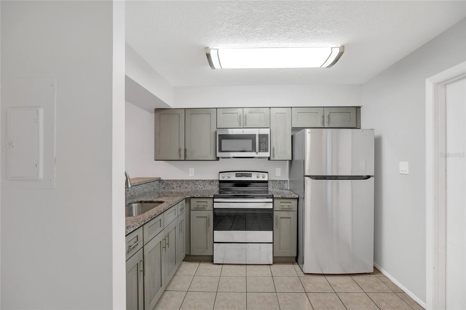 2801 Willow Run, FL